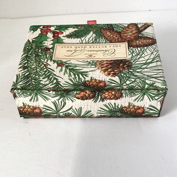 CHRISTMAS TREE Shea Butter Hand Soap Bars by Michel NEW Gift Set of 2 - Picture 10 of 15